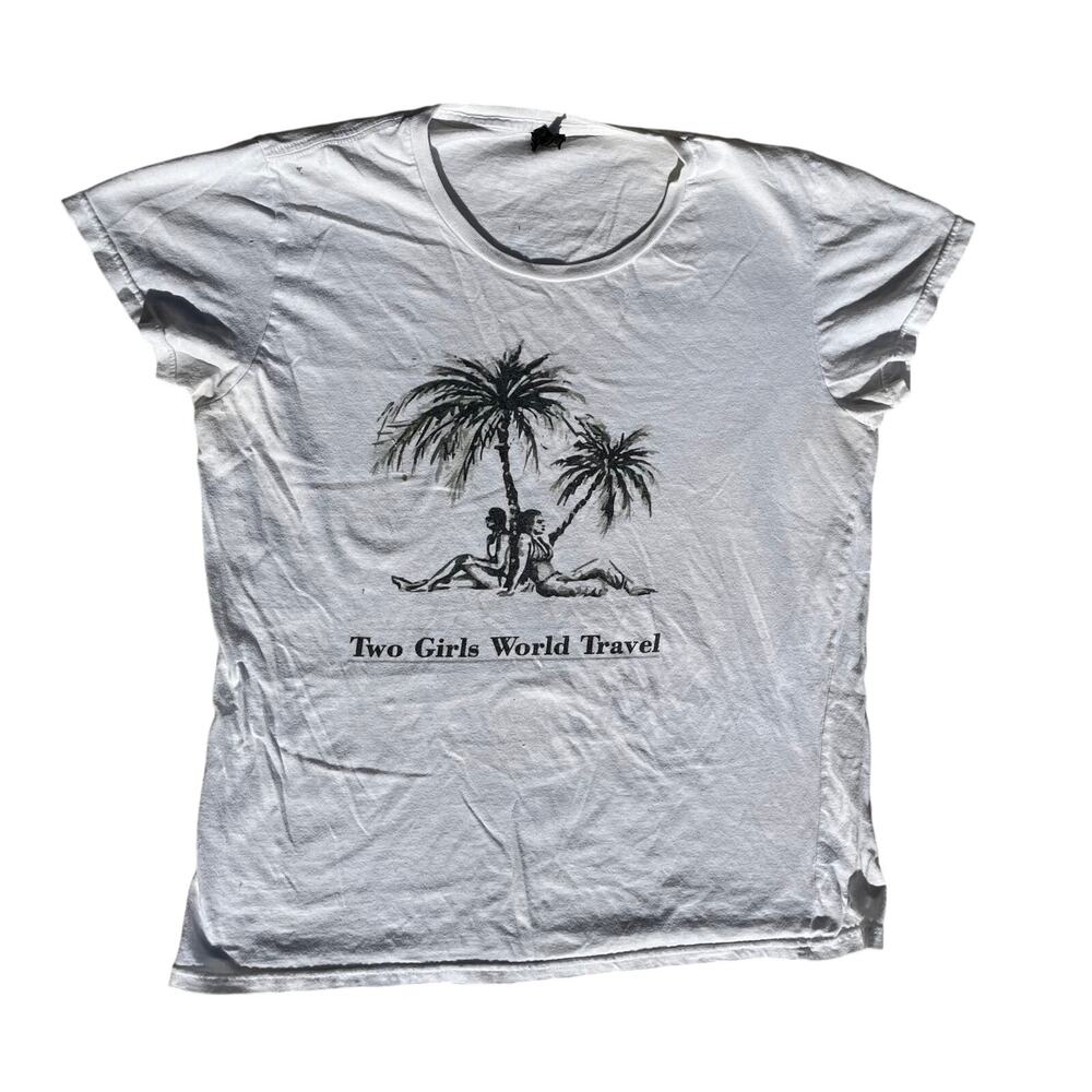 Vintage Y2K Two Girls World Travel Mini Baby Graphic Tee Women's M
